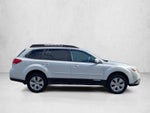 2011 Subaru Outback 3.6R Limited Automatic w/Power Moonroof Pkg