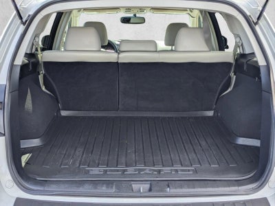 2011 Subaru Outback 3.6R Limited Automatic w/Power Moonroof Pkg