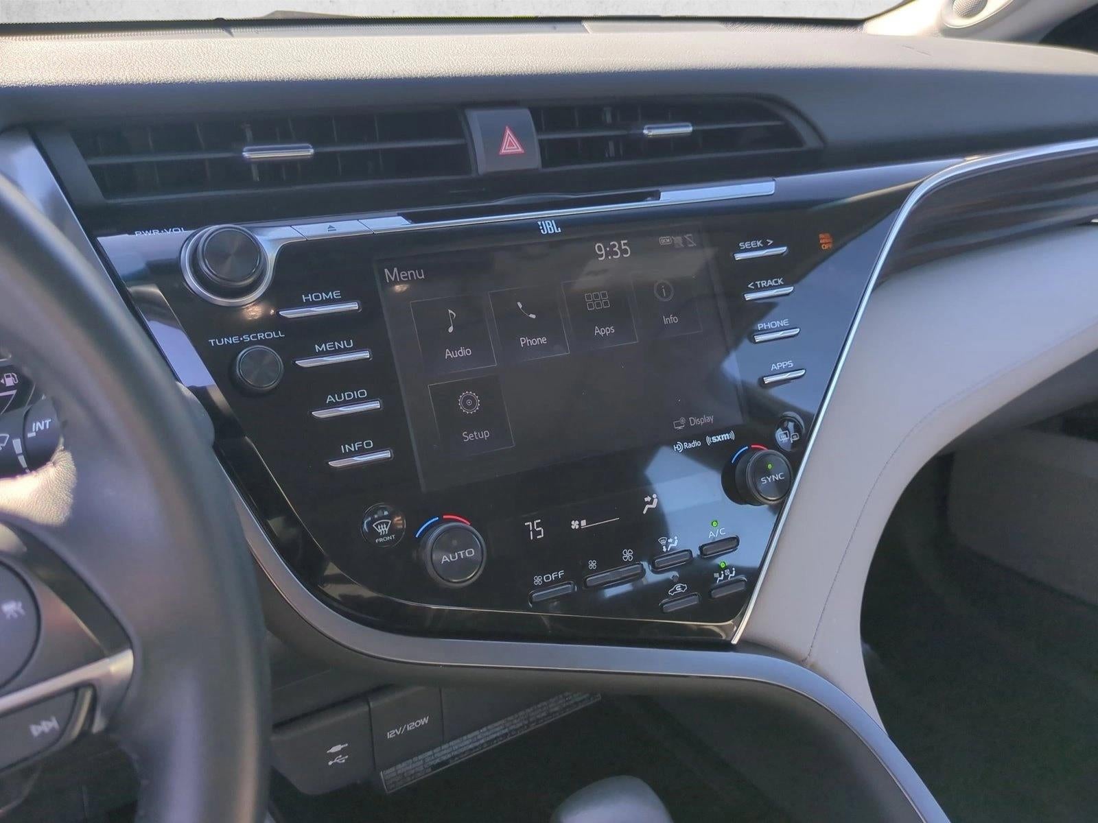 2018 Toyota Camry Hybrid XLE CVT (Natl)