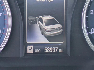 2017 Toyota Camry LE Auto (SE)