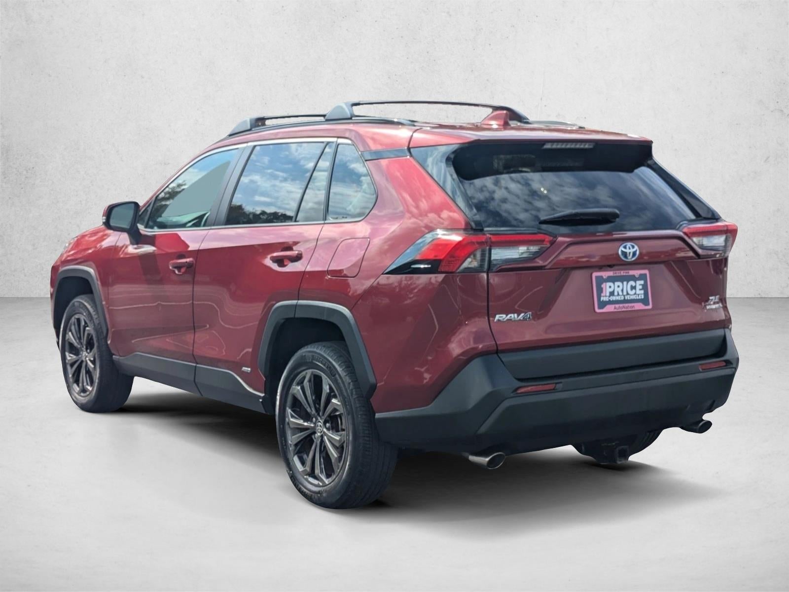 2022 Toyota RAV4 Hybrid XLE Premium AWD (Natl)