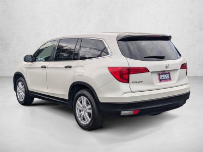 2017 Honda Pilot LX 2WD