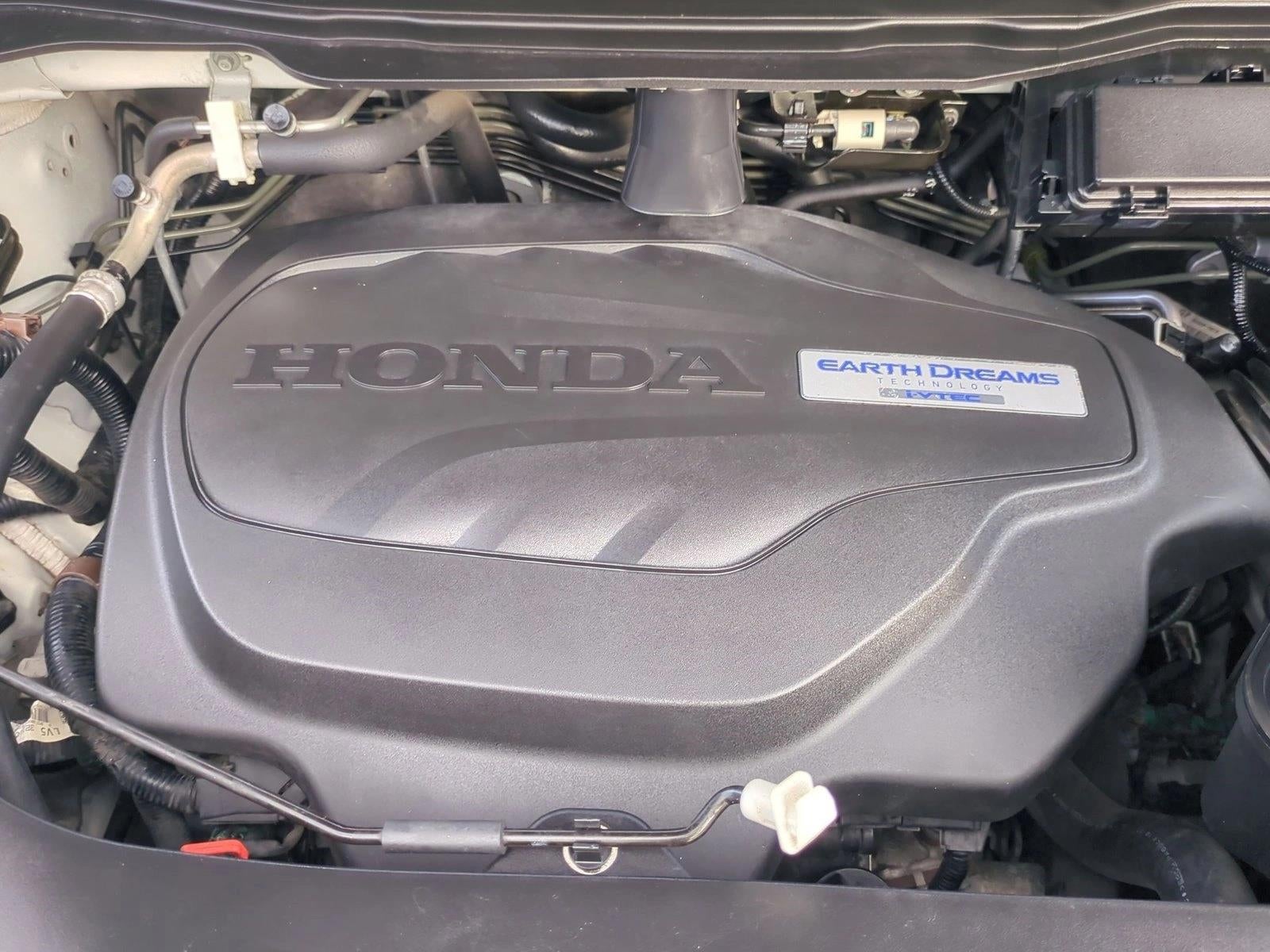 2017 Honda Ridgeline RTL-T 4x2 Crew Cab 5.3' Bed