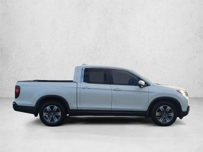 2017 Honda Ridgeline RTL-T 4x2 Crew Cab 5.3' Bed