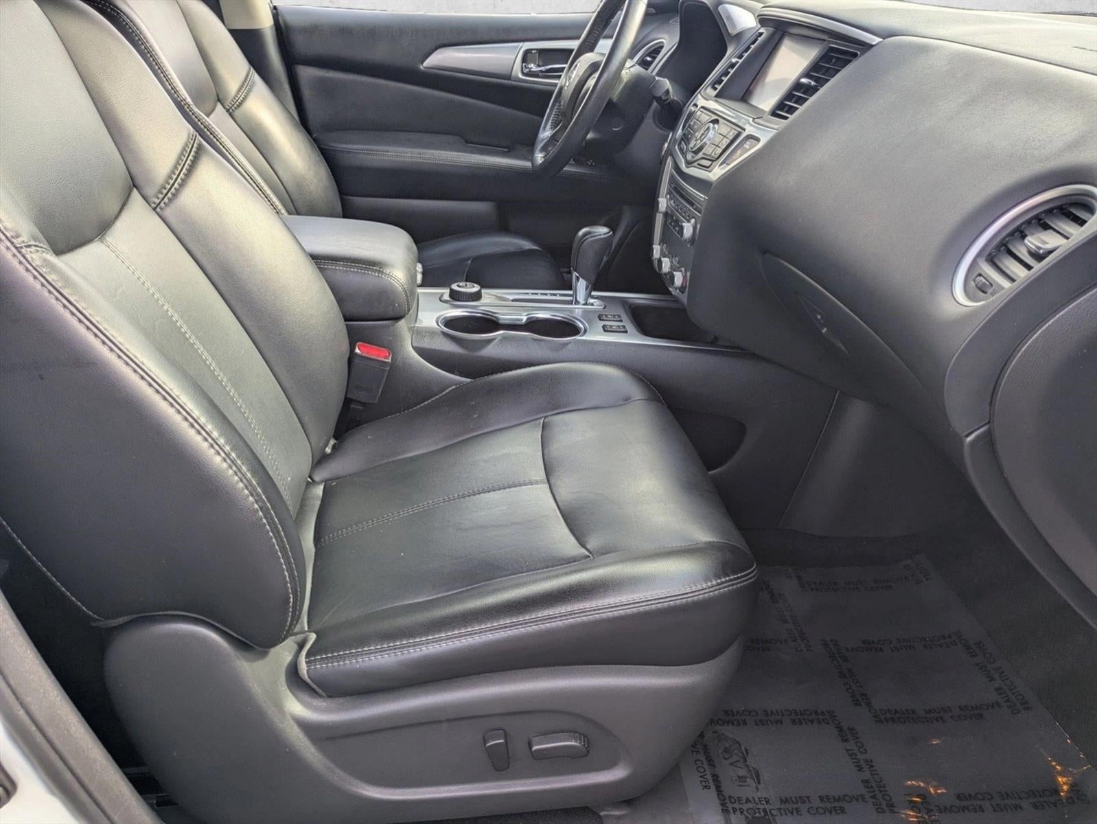 2017 Nissan Pathfinder 4x4 SL