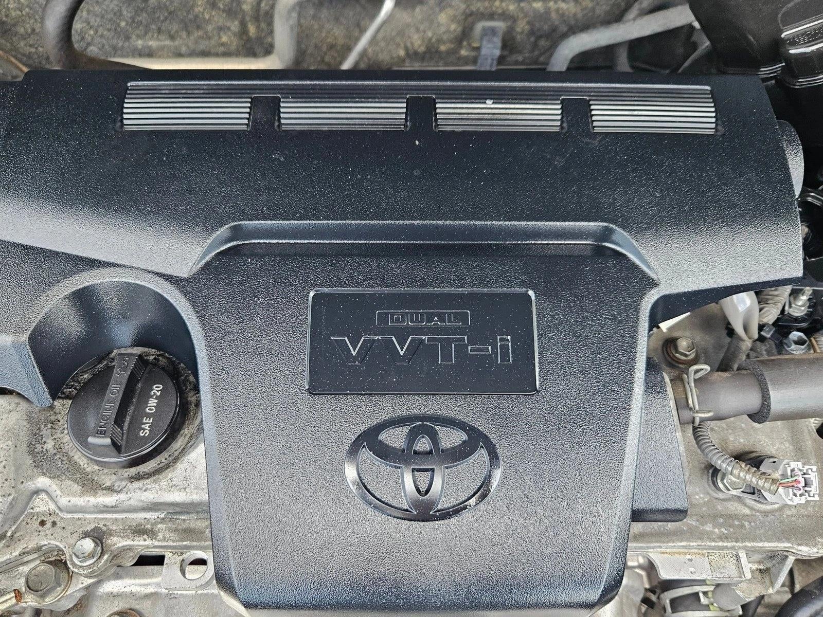 2017 Toyota RAV4 XLE FWD (GS)