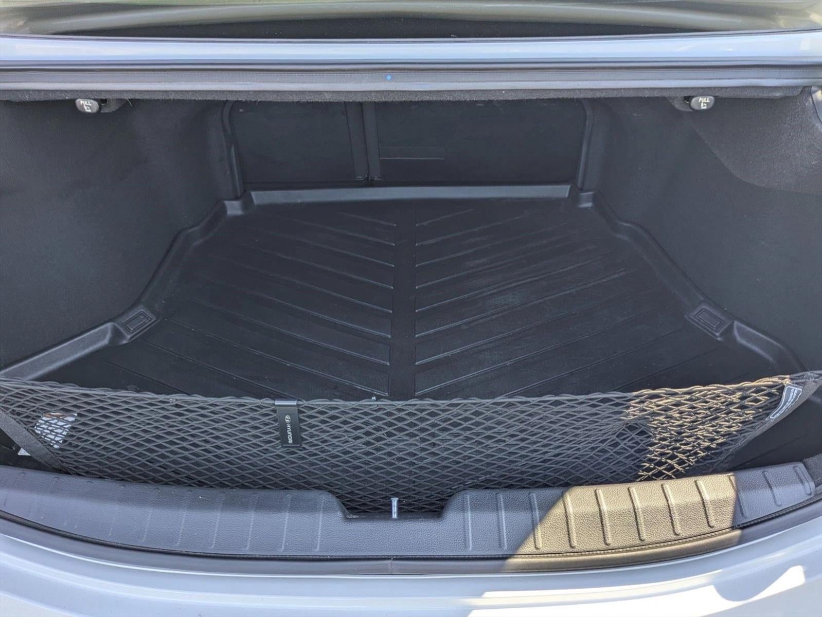 2017 Hyundai AZERA Limited 3.3L