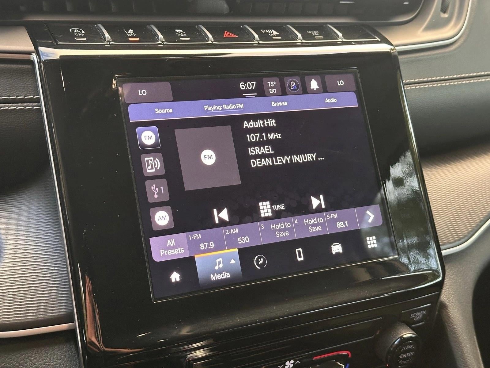 2023 Jeep Grand Cherokee L Laredo 4x4