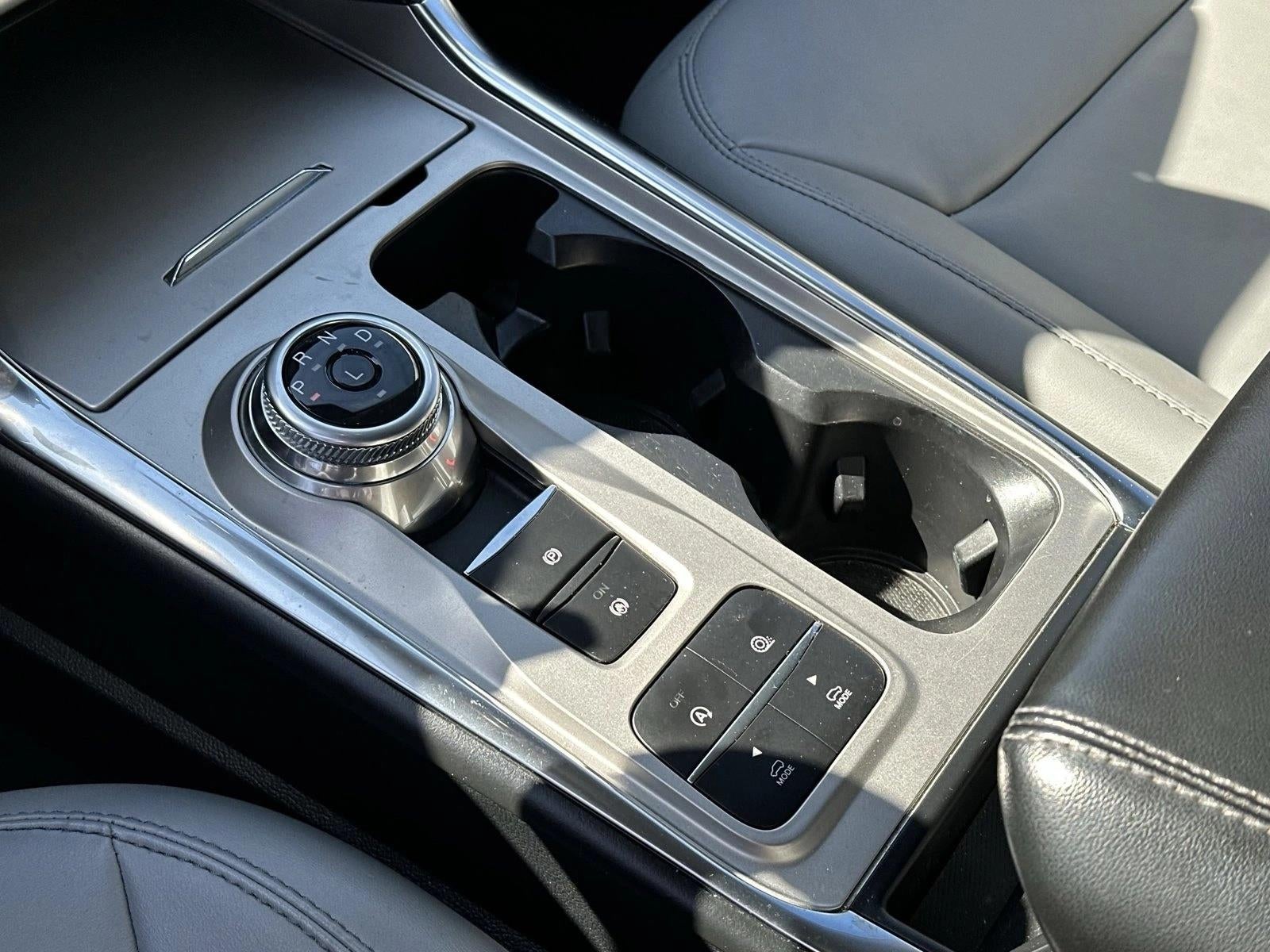 2021 Ford Explorer XLT RWD