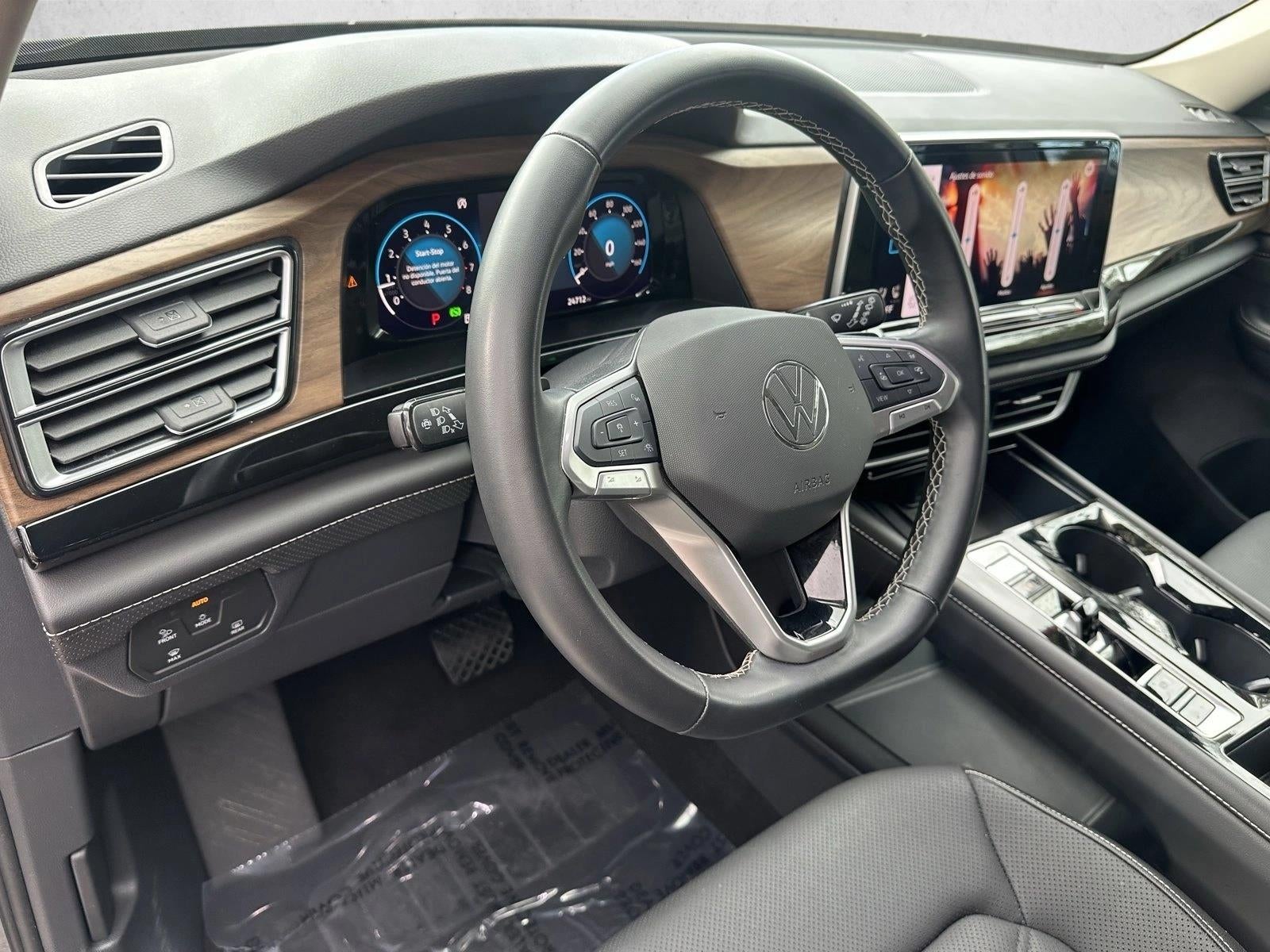 2025 Volkswagen Atlas 2.0T SE w/Technology FWD