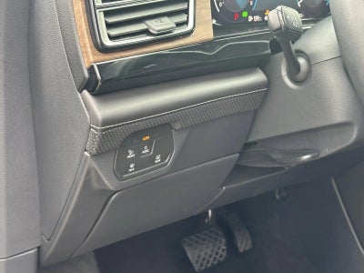 2025 Volkswagen Atlas 2.0T SE w/Technology FWD