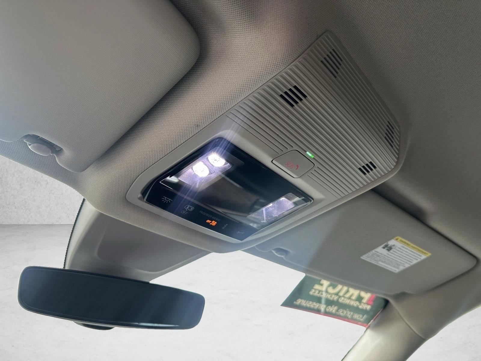 2025 Volkswagen Atlas 2.0T SE w/Technology FWD