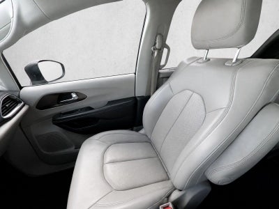 2021 Chrysler Voyager LXI FWD