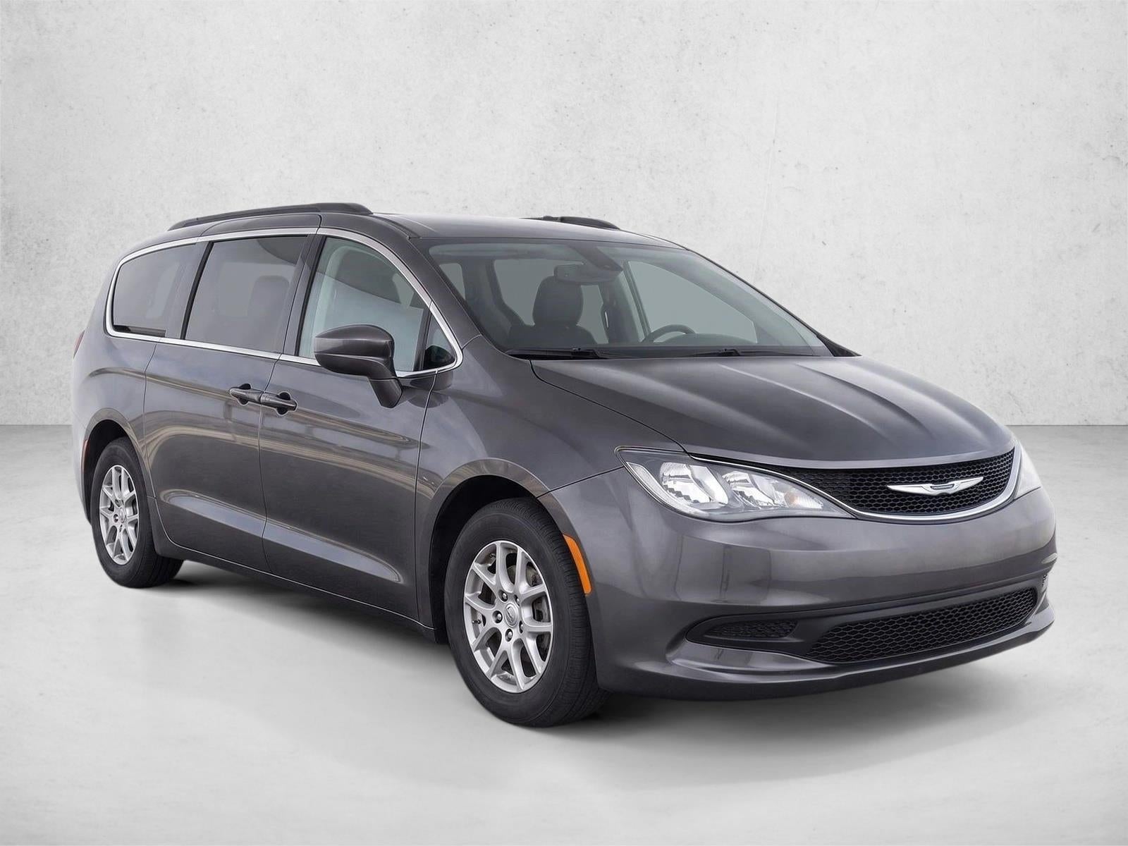 2021 Chrysler Voyager LXI FWD