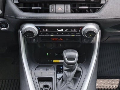 2022 Toyota RAV4 XLE Premium FWD (Natl)