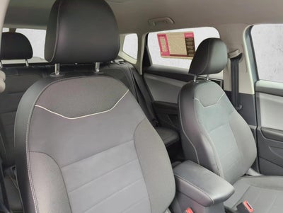 2023 Volkswagen Taos SE FWD