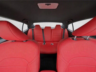 2025 Toyota Camry SE (Natl)