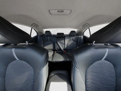 2020 Toyota Camry SE Nightshade Auto (Natl)