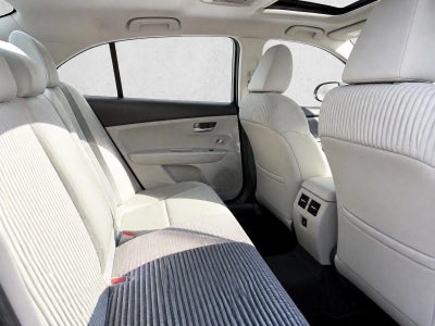 2020 Toyota Camry SE Nightshade Auto (Natl)