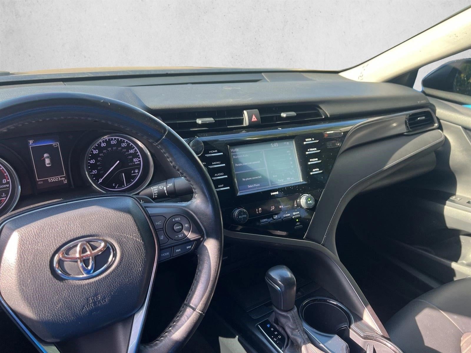2020 Toyota Camry SE Nightshade Auto (Natl)