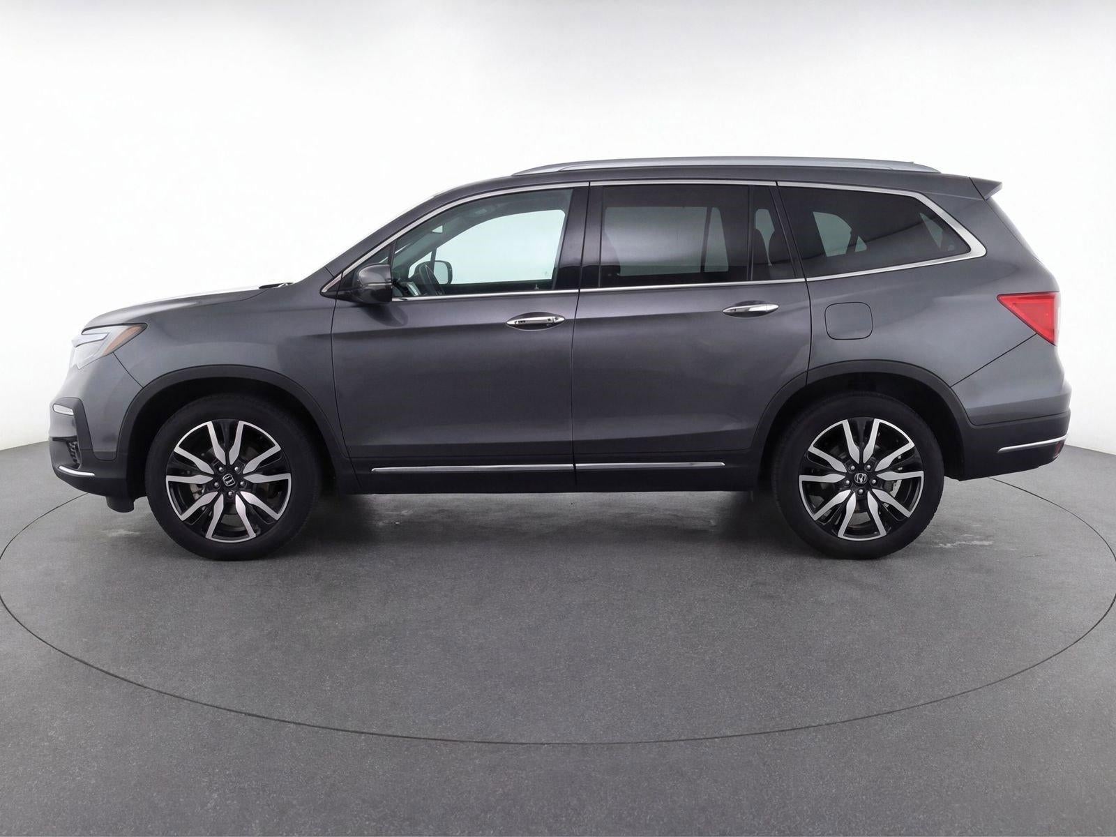 2022 Honda Pilot Touring 7-Passenger 2WD