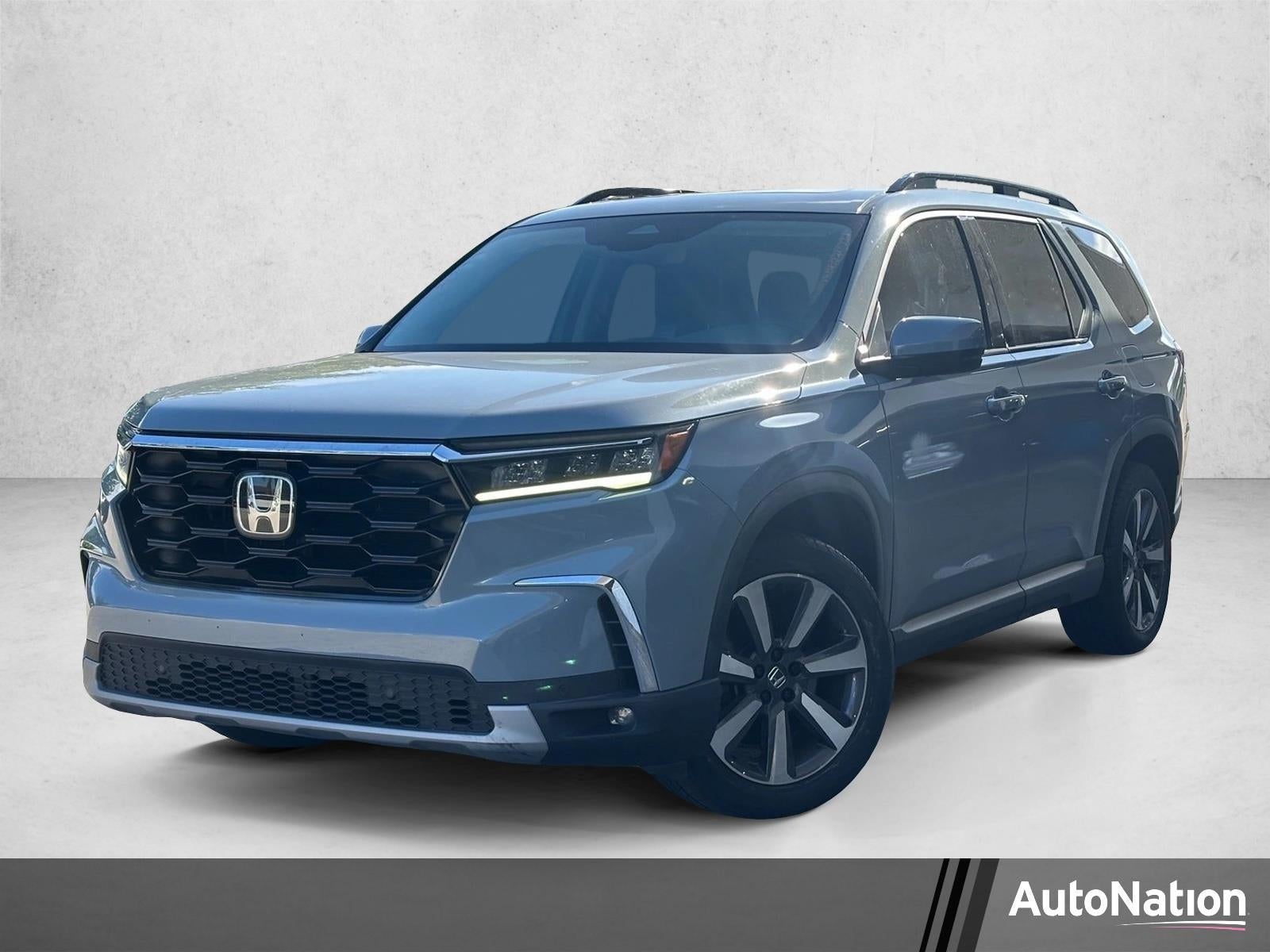 2023 Honda Pilot Touring 2WD