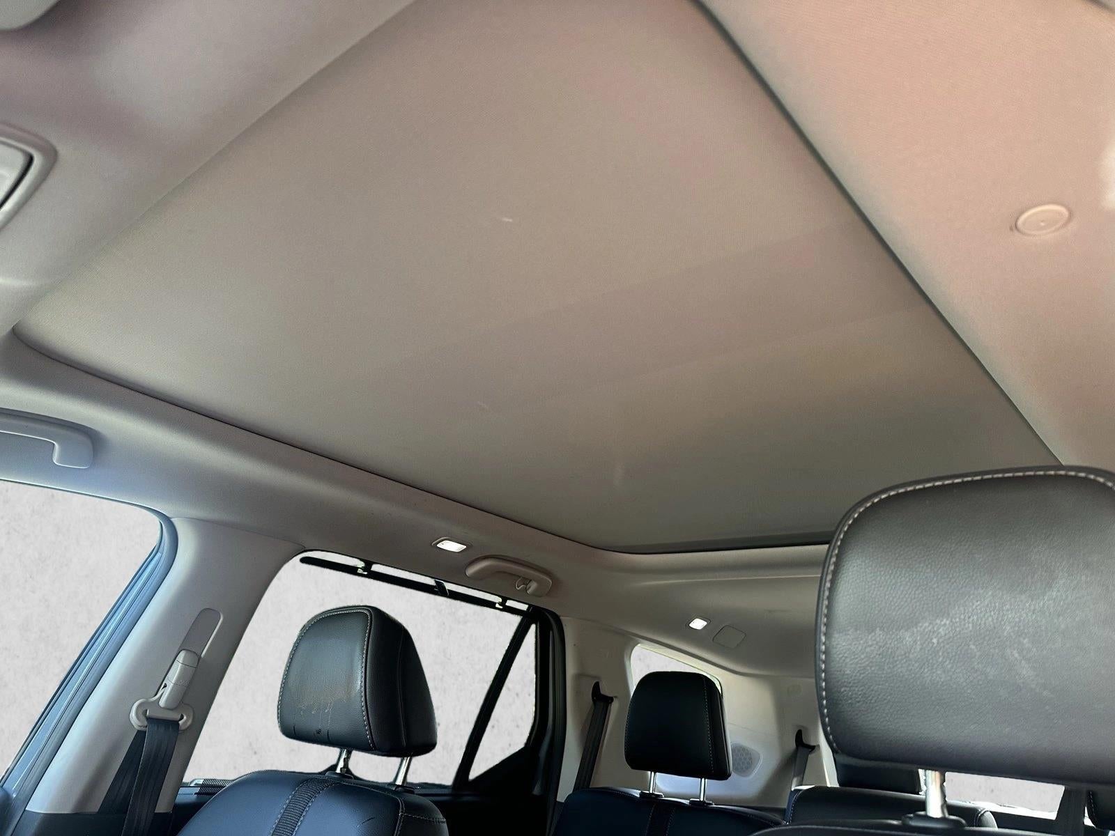 2023 Honda Pilot Touring 2WD
