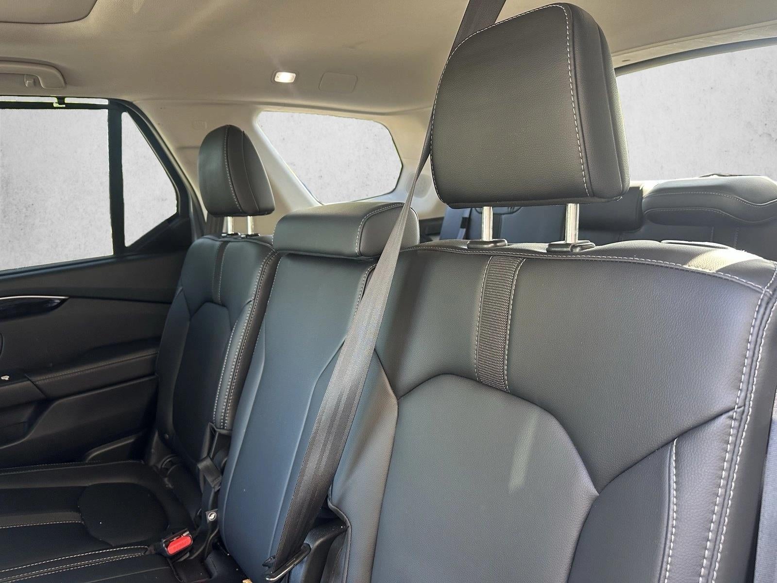 2023 Honda Pilot Touring 2WD