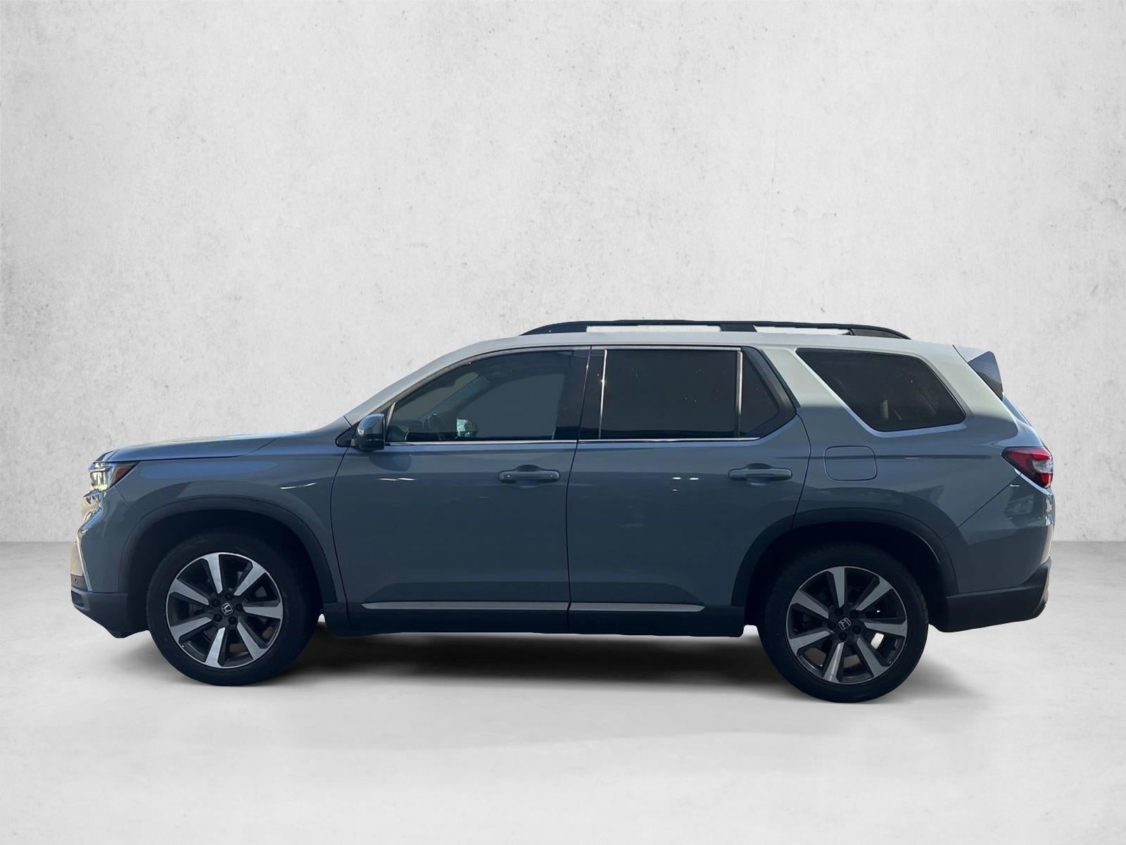 2023 Honda Pilot Touring 2WD