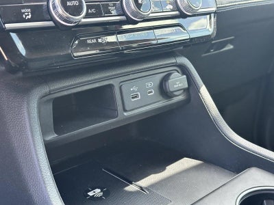 2023 Honda Pilot Touring 2WD