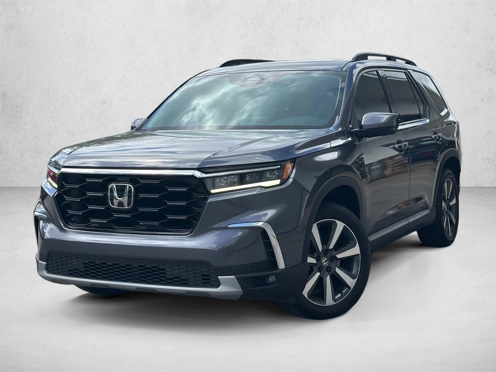 2023 Honda Pilot Touring 2WD