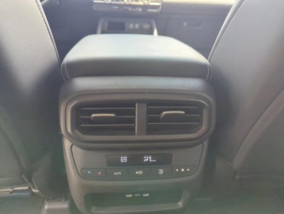 2025 Honda Pilot Touring 2WD