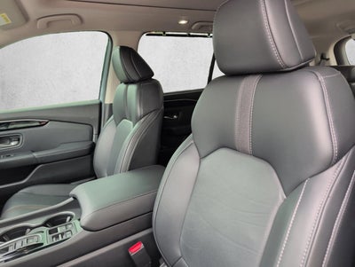 2024 Honda Pilot Touring 2WD
