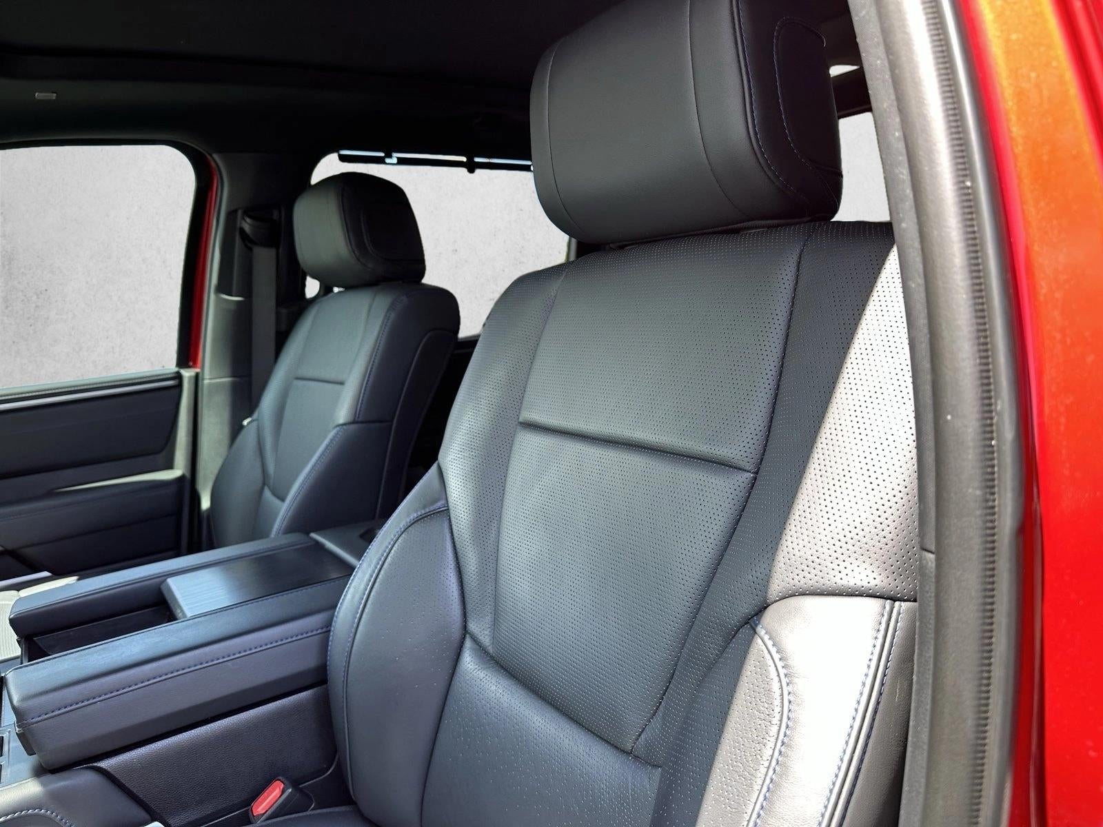 2024 Toyota Tundra 4WD 4WD Platinum Hybrid CrewMax 5.5' Bed (Natl)