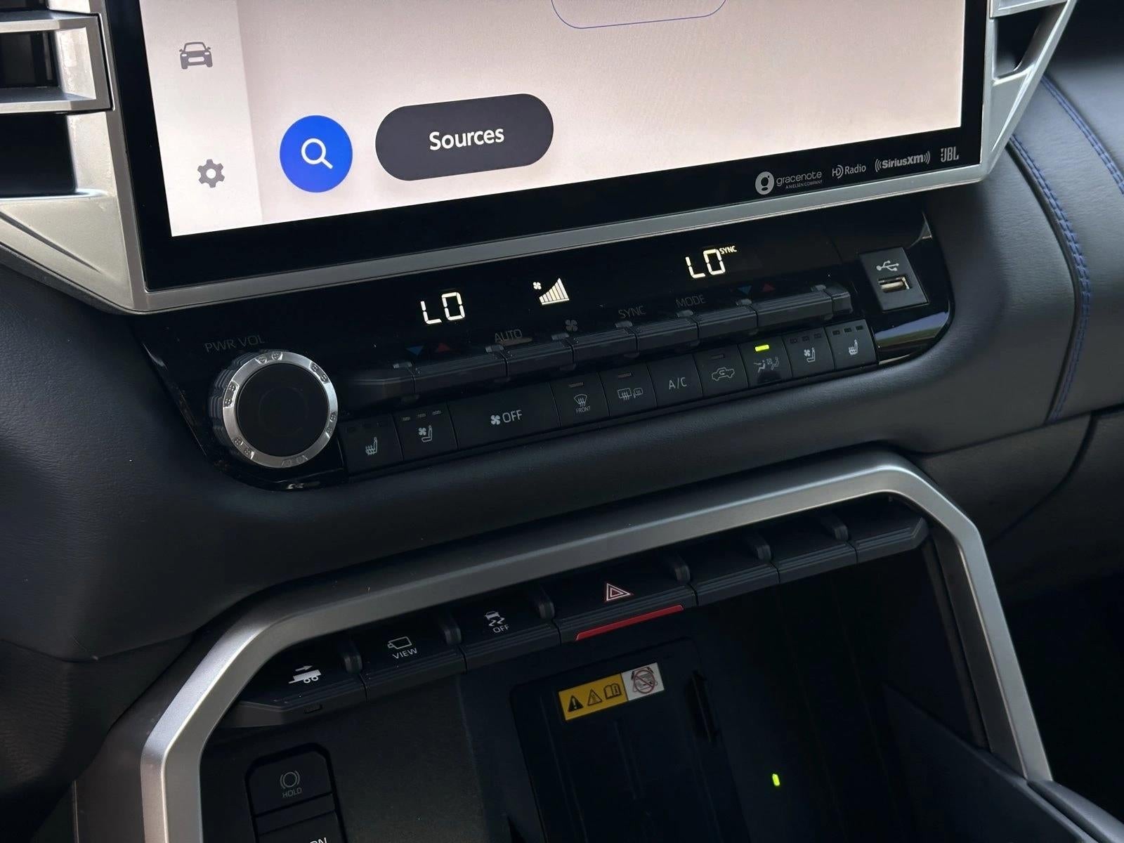 2024 Toyota Tundra 4WD 4WD Platinum Hybrid CrewMax 5.5' Bed (Natl)