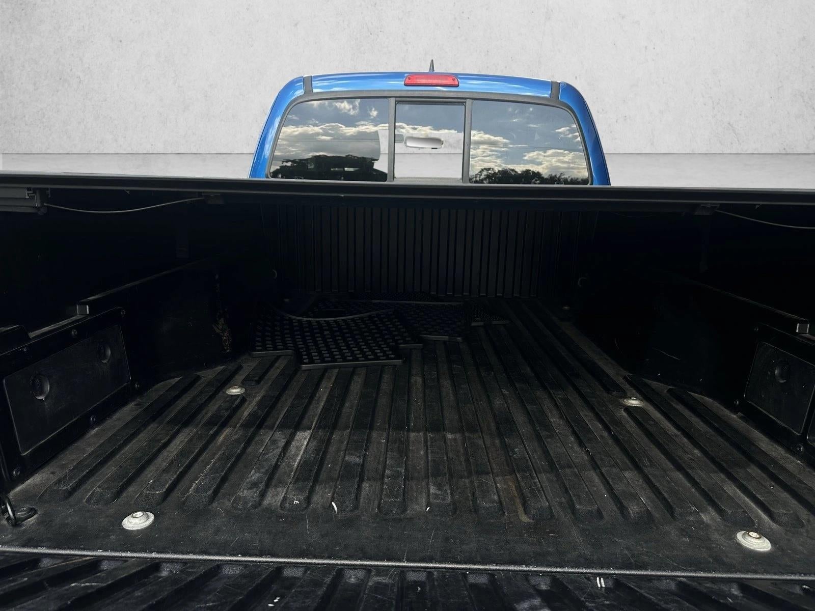 2017 Toyota Tacoma SR5 Access Cab 6' Bed V6 4x4 AT (SE)