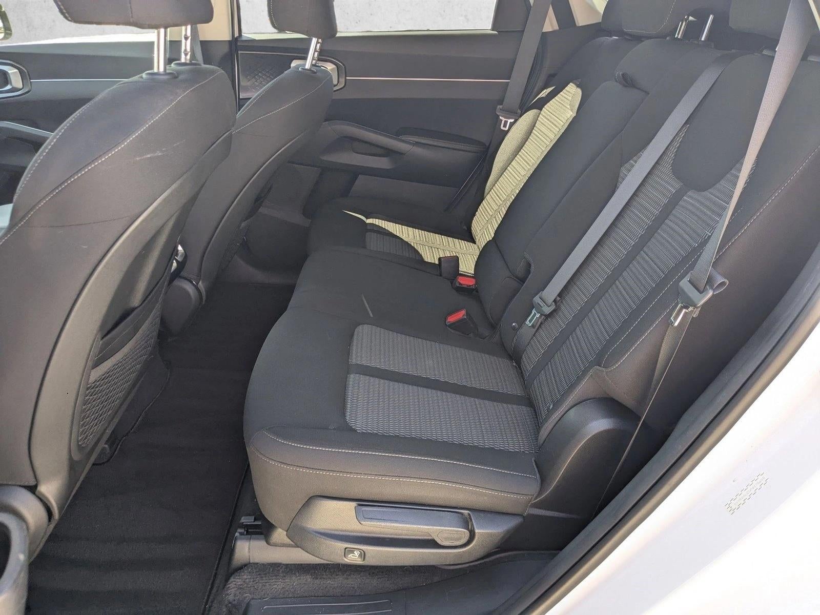 2023 Kia Sorento LX FWD