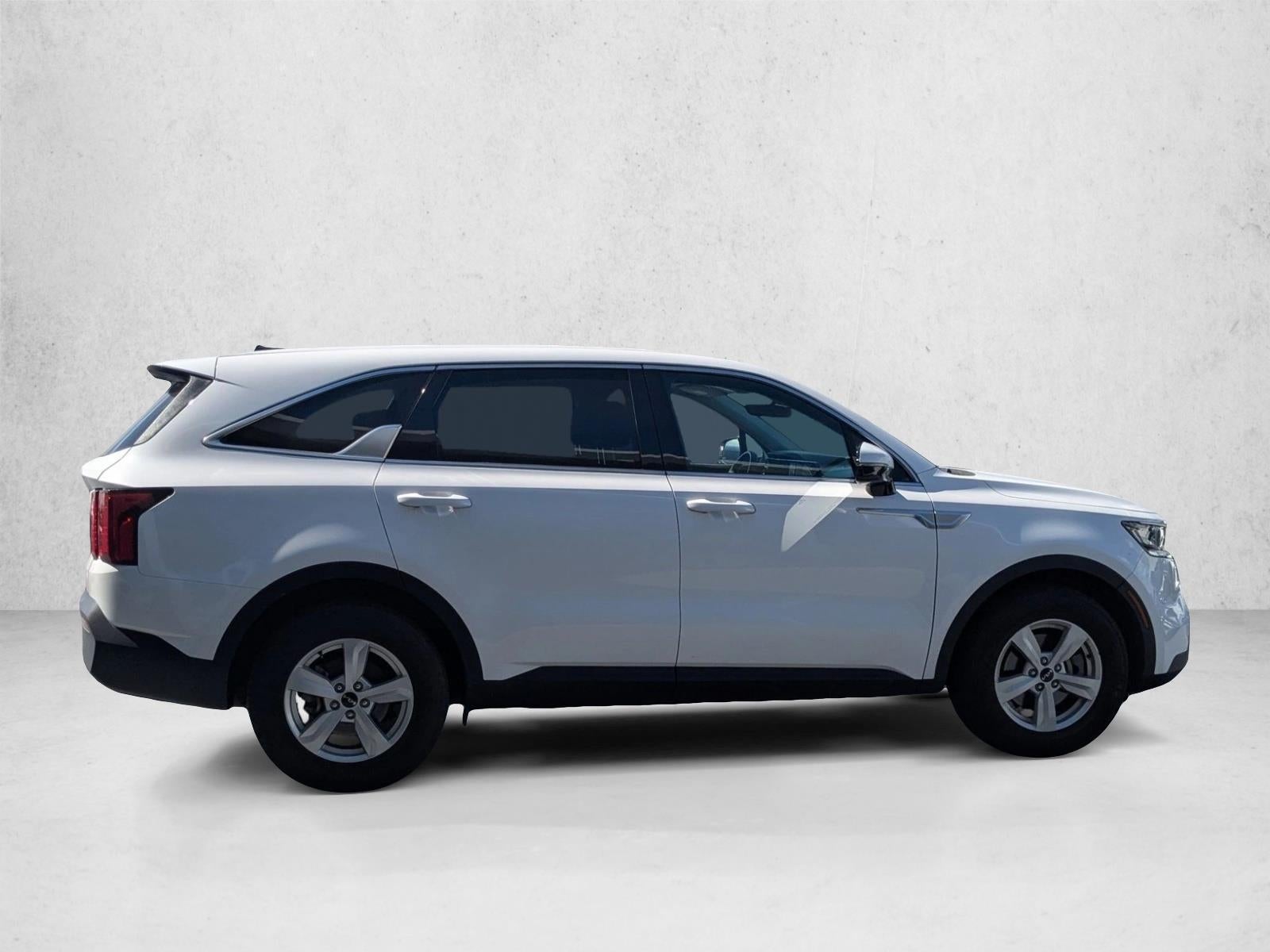 2023 Kia Sorento LX FWD