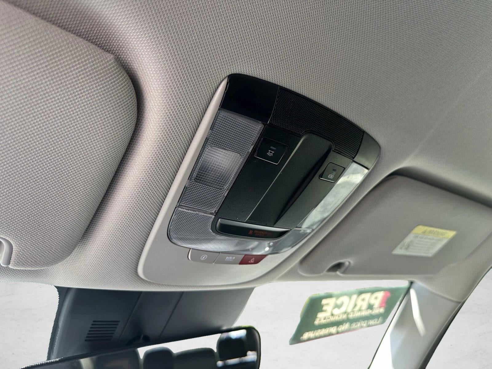 2023 Kia Sorento S FWD