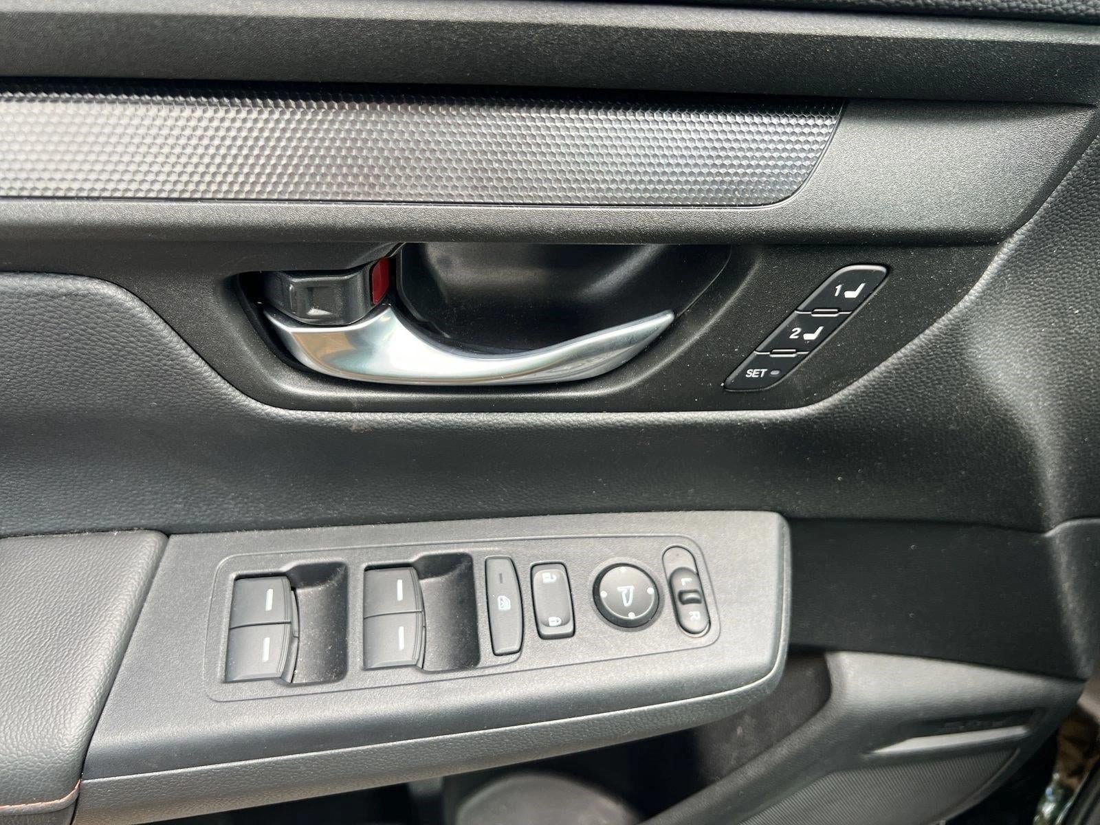 2025 Honda CR-V Hybrid Sport-L FWD
