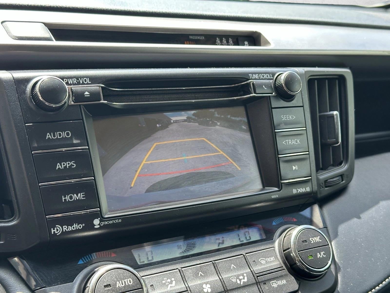 2017 Toyota RAV4 XLE FWD (GS)