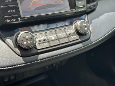 2017 Toyota RAV4 XLE FWD (GS)