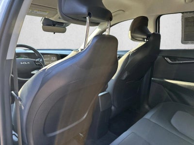 2023 Kia Niro LX FWD