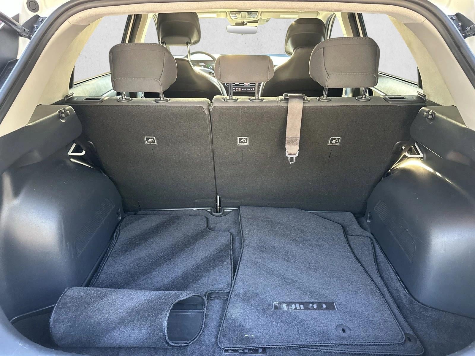 2023 Kia Niro LX FWD