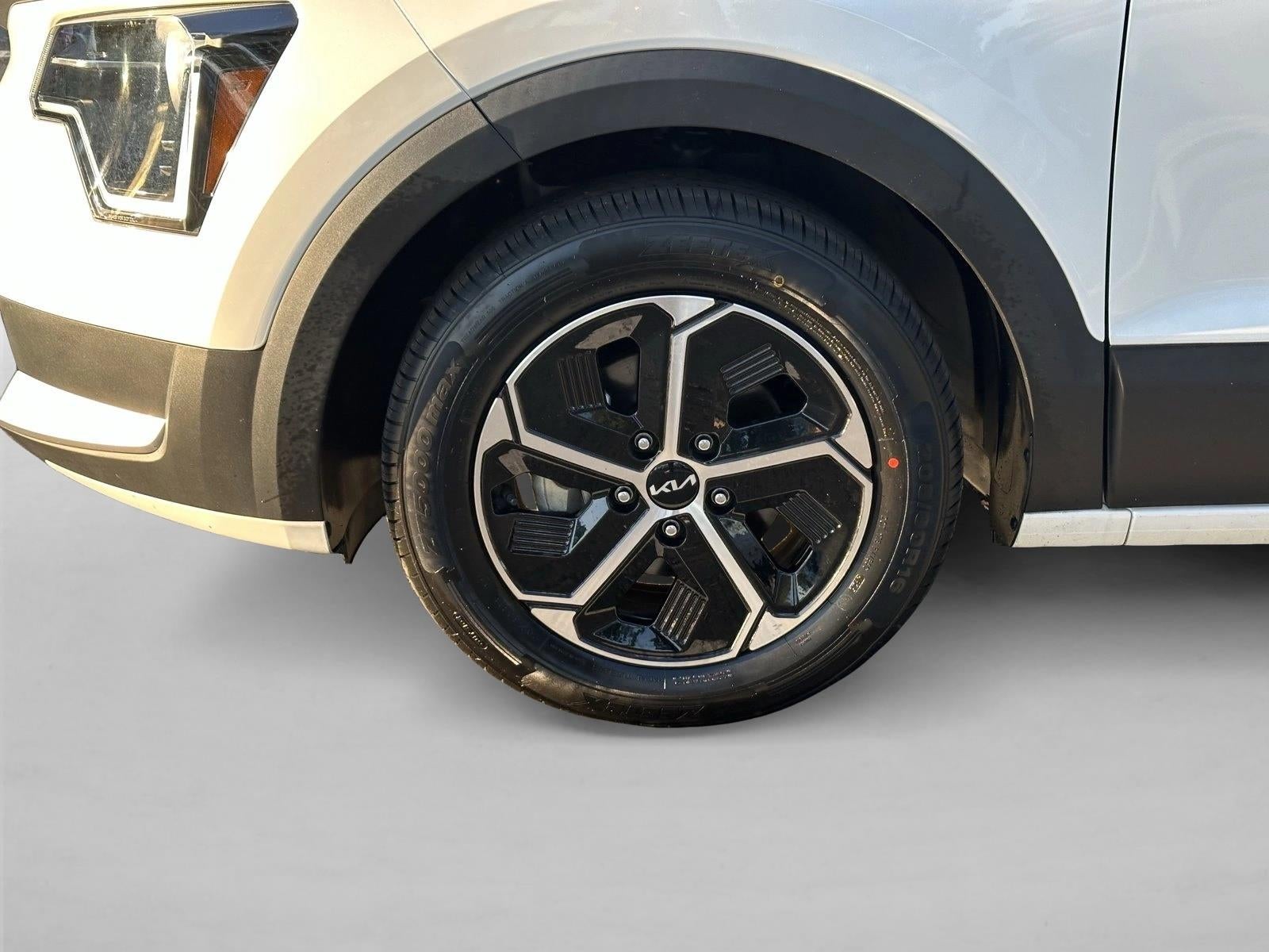 2023 Kia Niro LX FWD