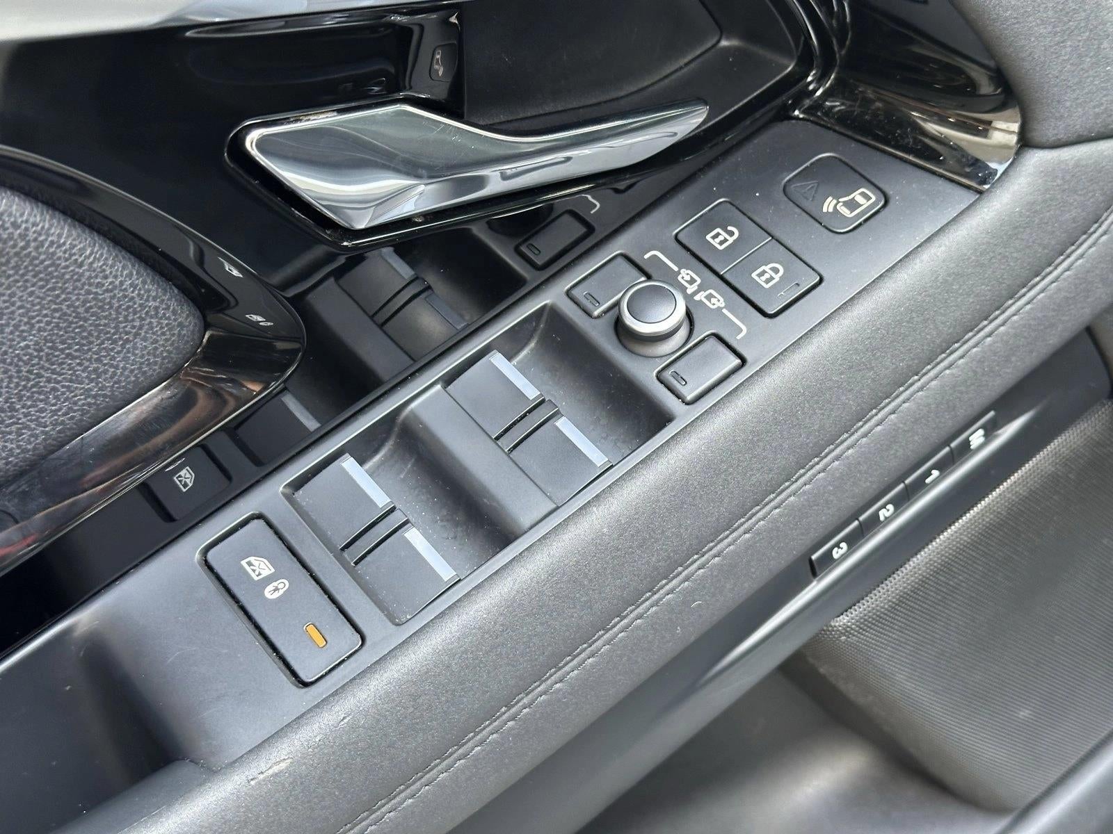 2021 Land Rover Range Rover Evoque SE AWD
