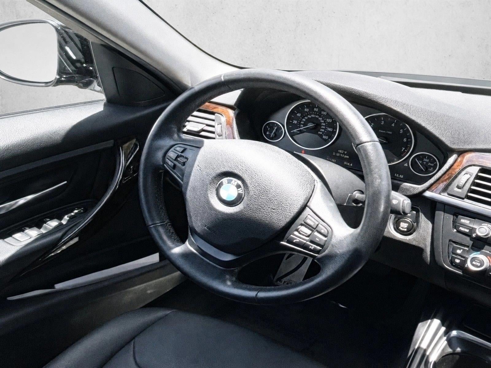 2015 BMW 320i xDrive Sedan
