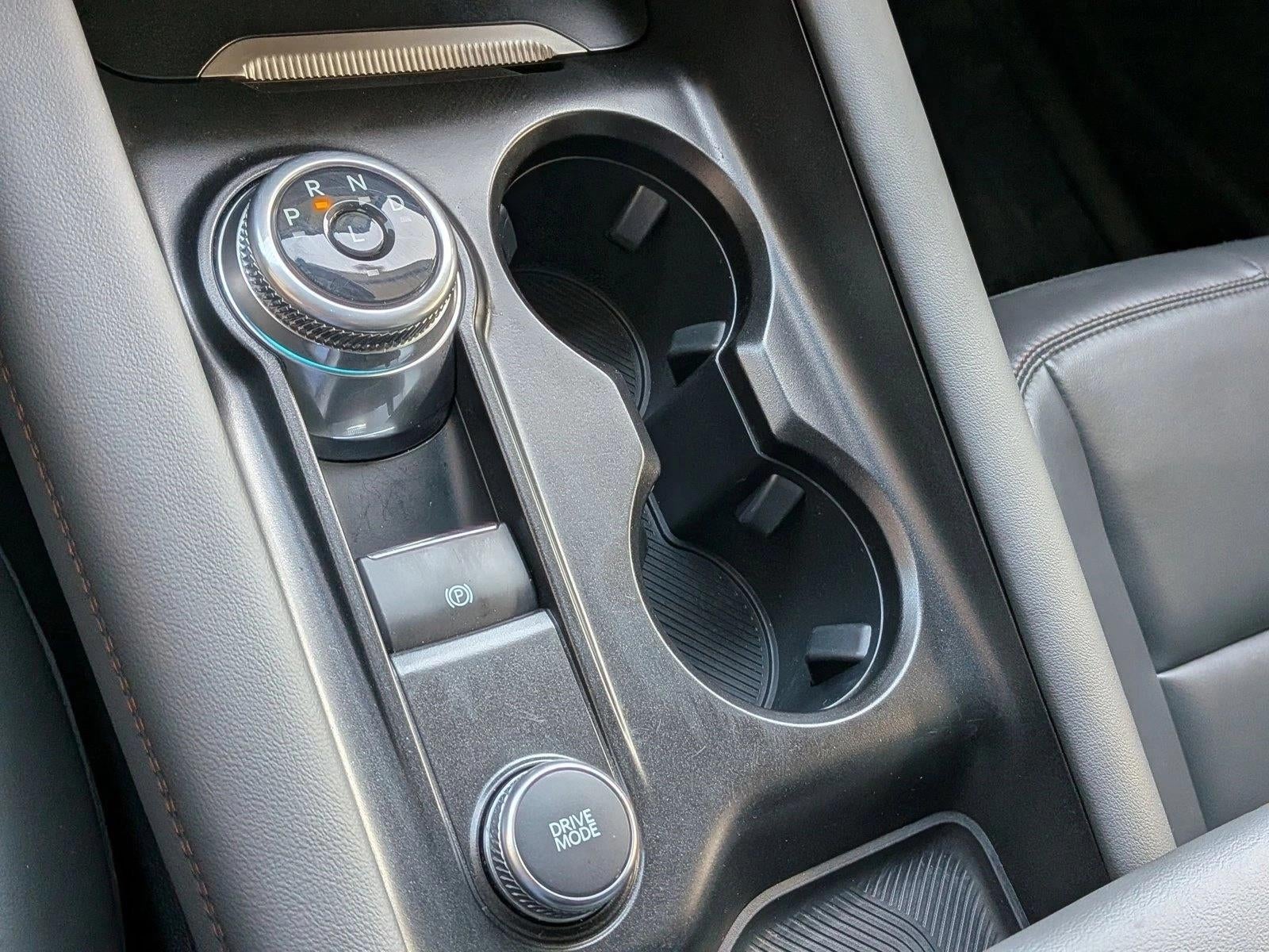 2025 Ford Explorer Active RWD