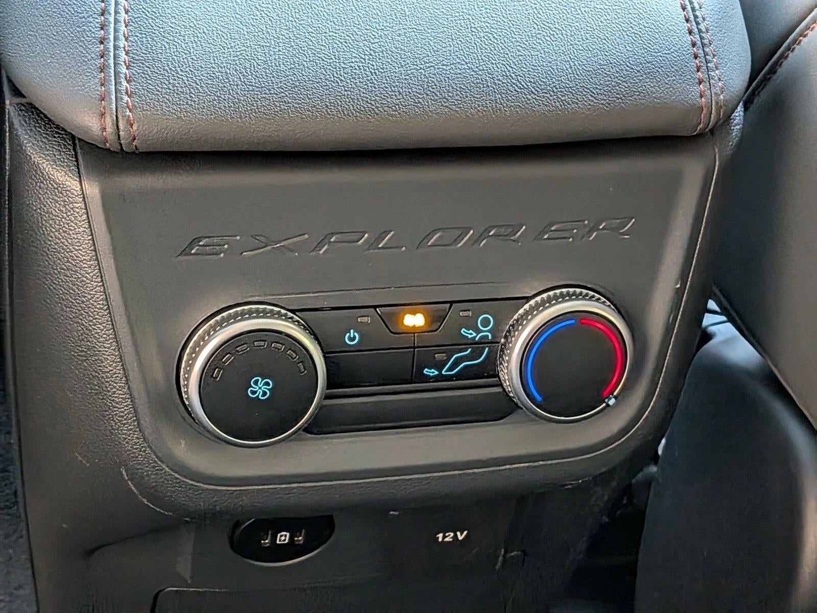 2025 Ford Explorer Active RWD