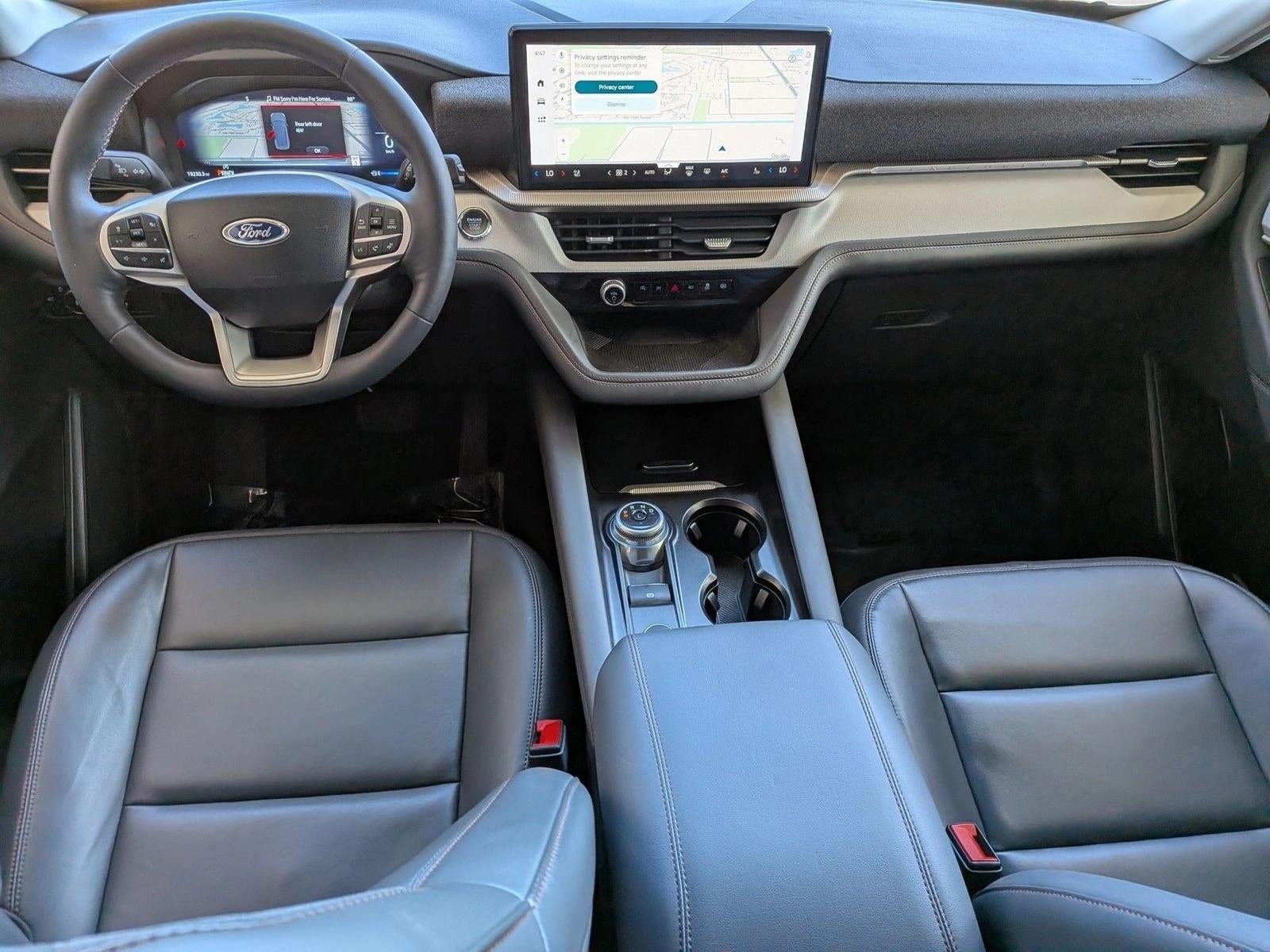 2025 Ford Explorer Active RWD